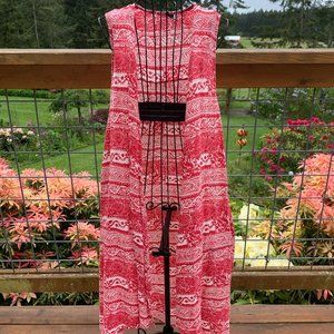 Jedzebel One Size Red and White Floral/Leaf Design Duster